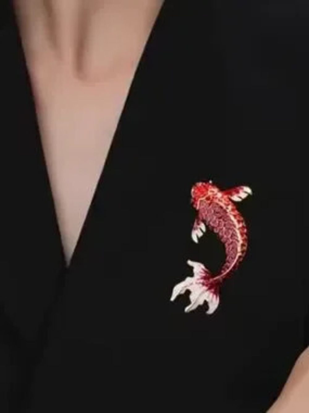Elegant Red and Gold Koi Fish Brooch - Picture 2 of 4